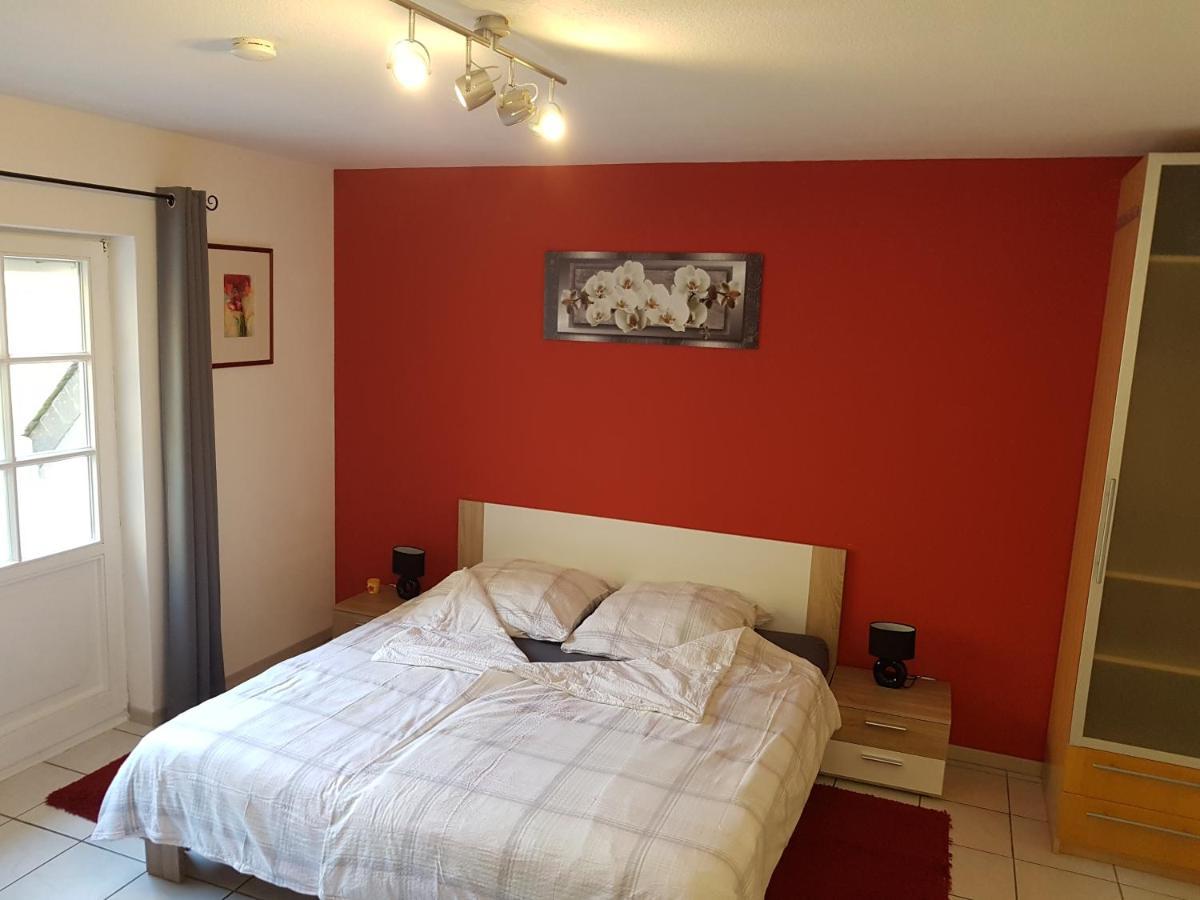 Zimmerappartement "Rose" - Ferienwohnungen Wagner & Gaul Daleiden Bagian luar foto