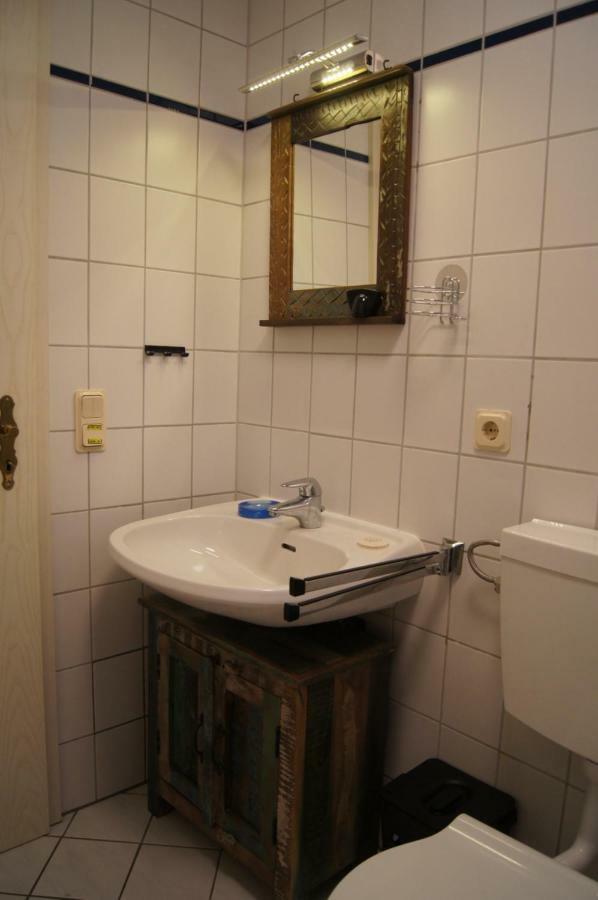 Zimmerappartement "Rose" - Ferienwohnungen Wagner & Gaul Daleiden Bagian luar foto